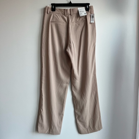 NWT✨ Aritzia Babaton - New Command Pants (Humus Beige) - Picture 5 of 12